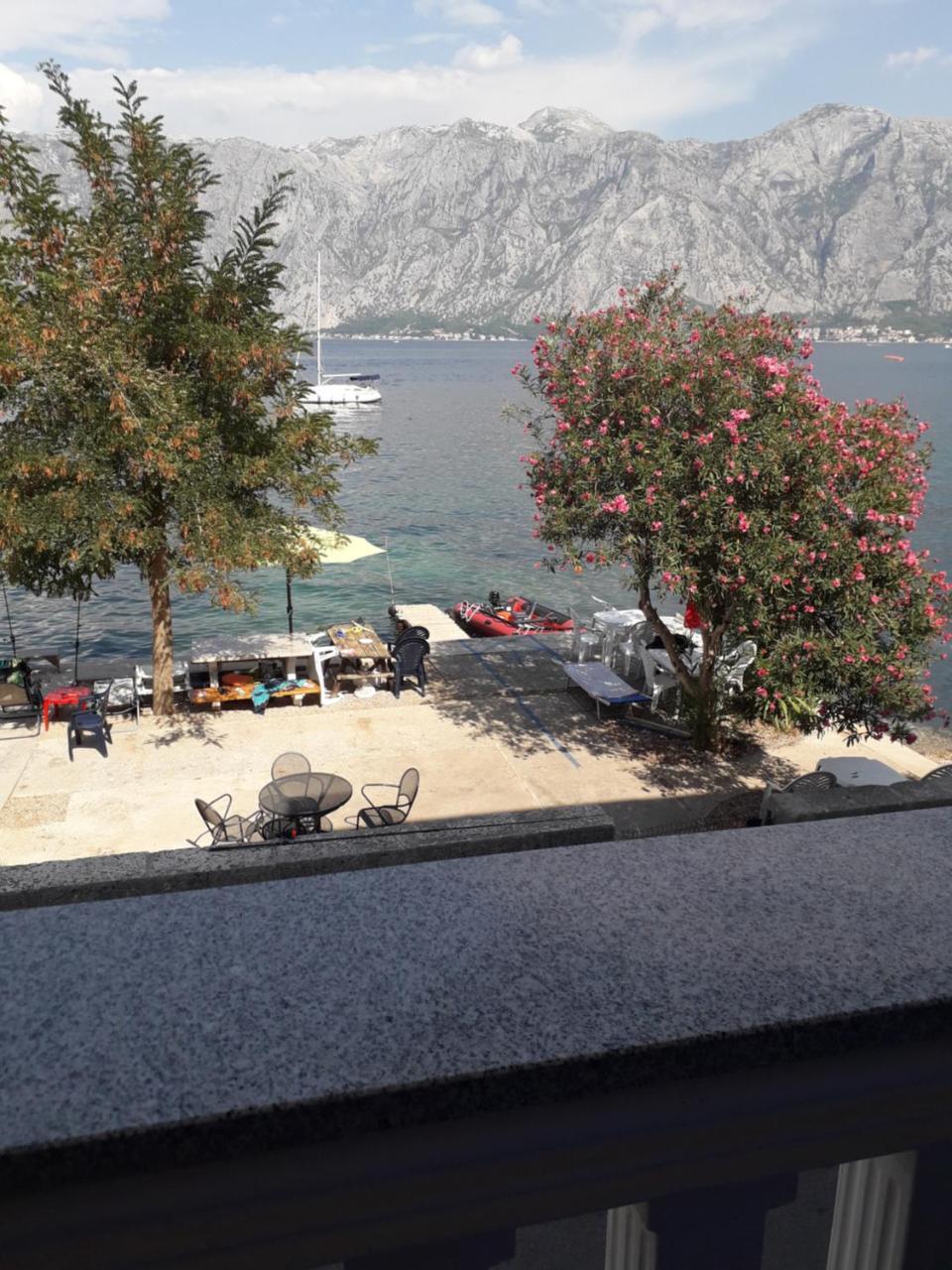 Apartmants Alexander Apartment Kotor Exterior photo